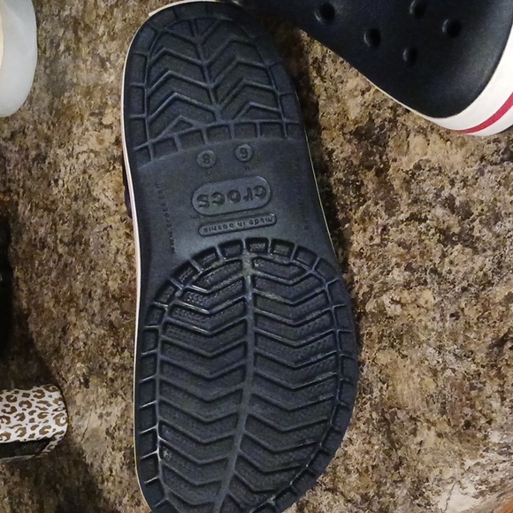 Crocs - Picture 6 of 6